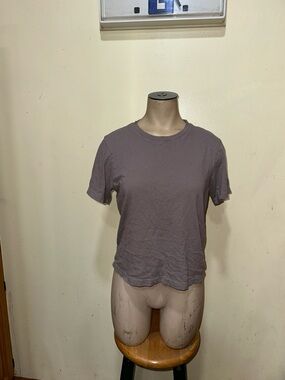 Woman’s Set Active short sleeve tee shirt top